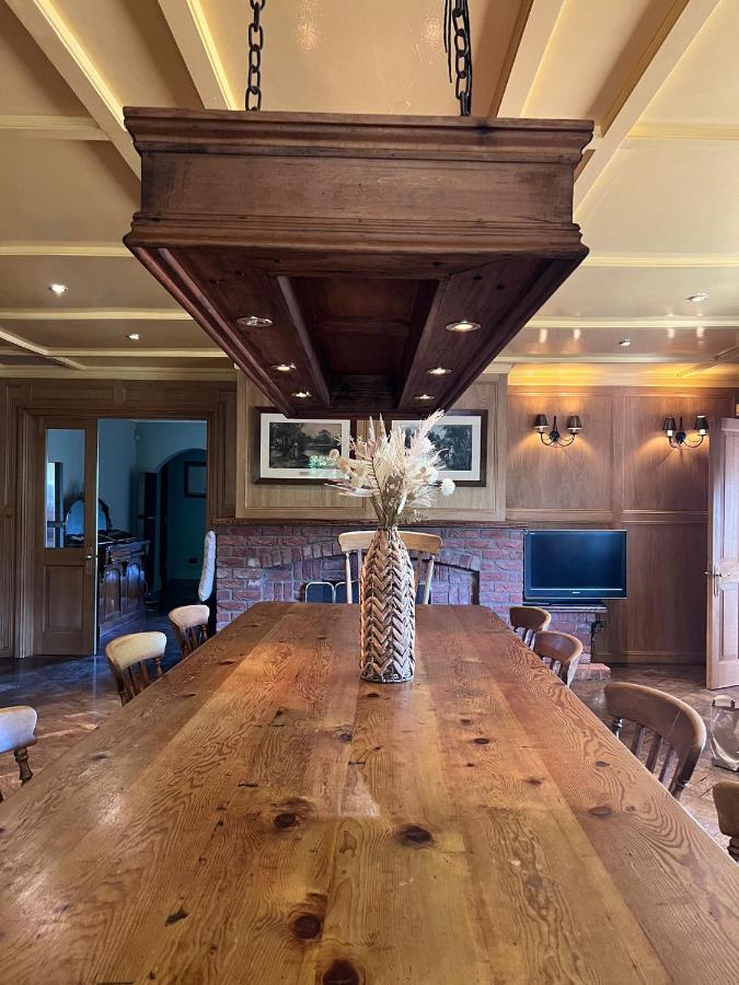 The Gatehouse At Stansted Bed & Breakfast Hallingbury Екстериор снимка